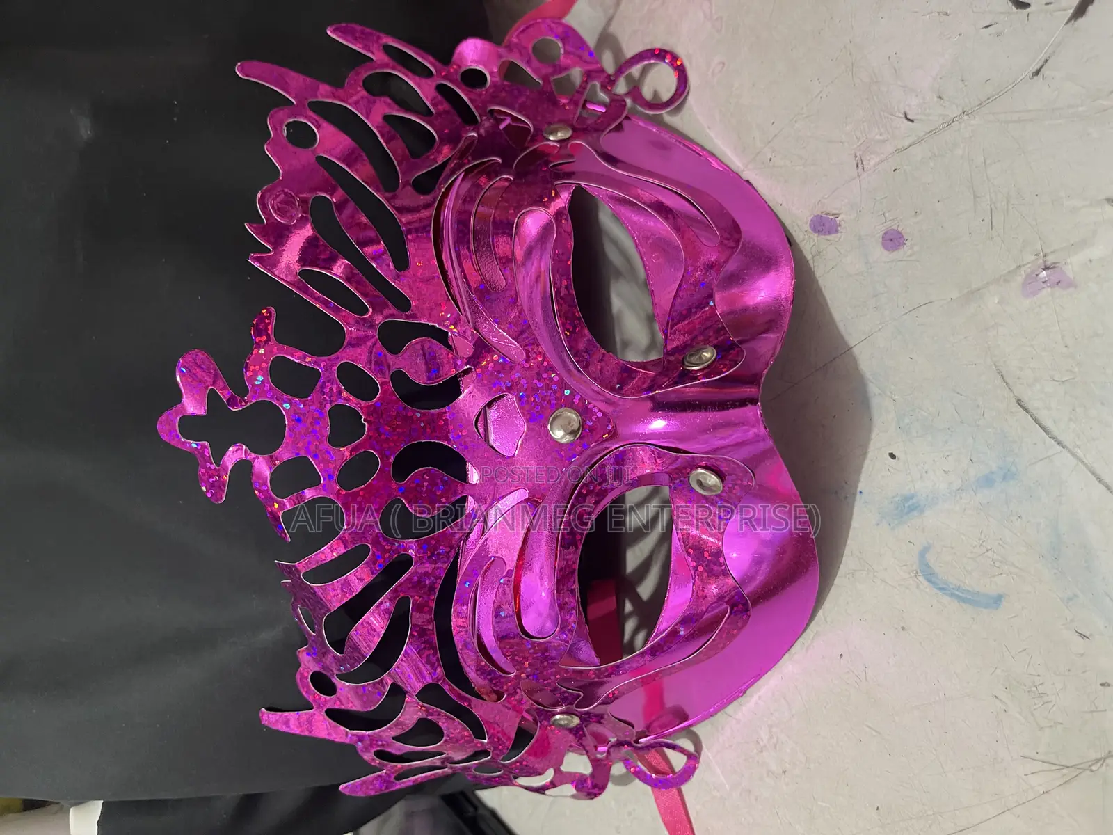 Masquerade Mask (Plastic/Fabric) Minimum Purchase 10pis