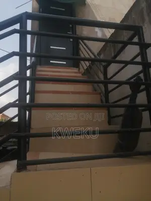 1bdrm Apartment in Estate Agency, Baatsona Total for rent