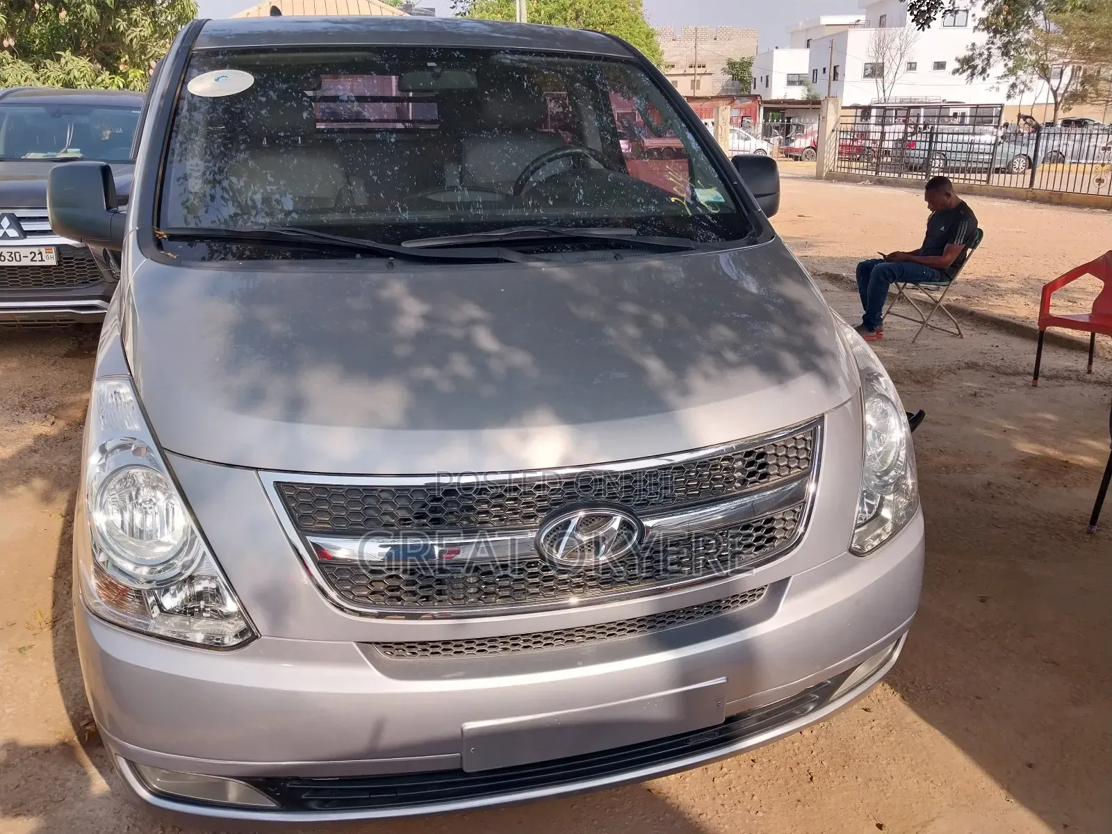 Hyundai Starex 2015 Silver