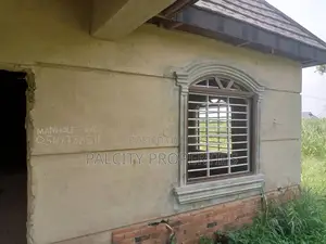 3bdrm House in Abuakwa Nkawie, Kumasi Metropolitan for sale