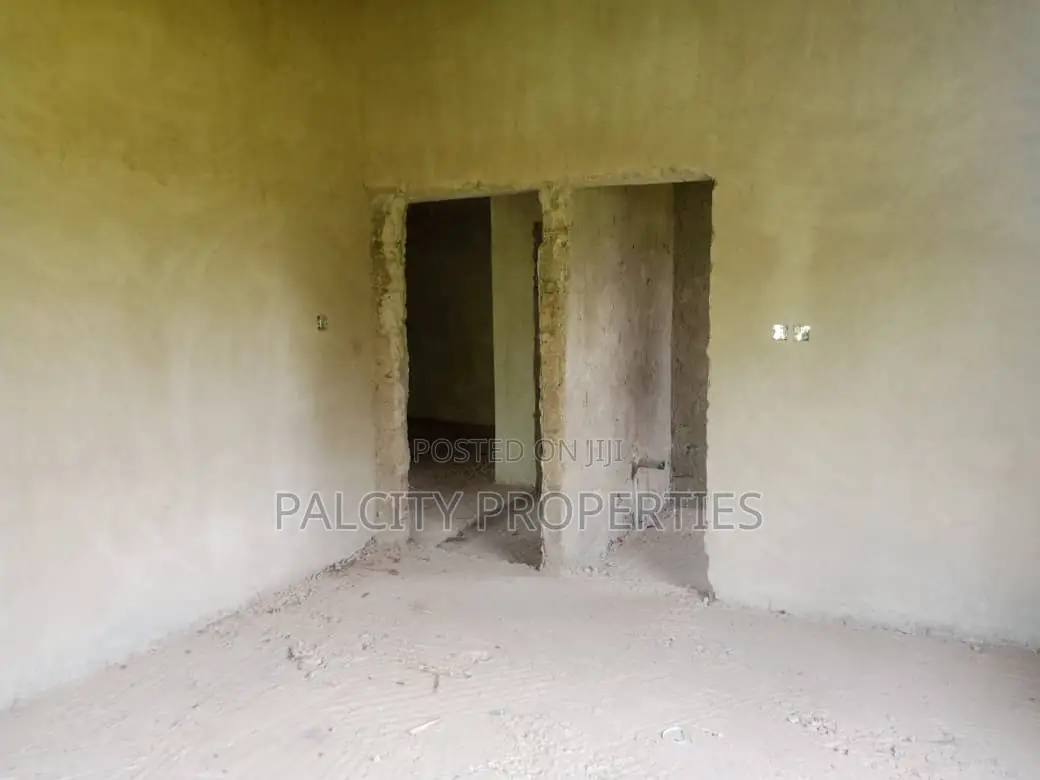 3bdrm House in Abuakwa Nkawie, Kumasi Metropolitan for sale