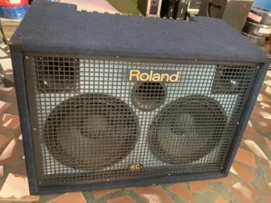 Roland KC-880 Stereo Keyboard Amplifier
