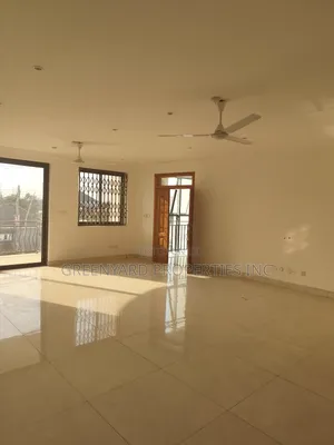 3bdrm Apartment in American House, East Legon for rent