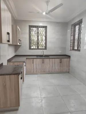 3bdrm Apartment in American House, East Legon for rent