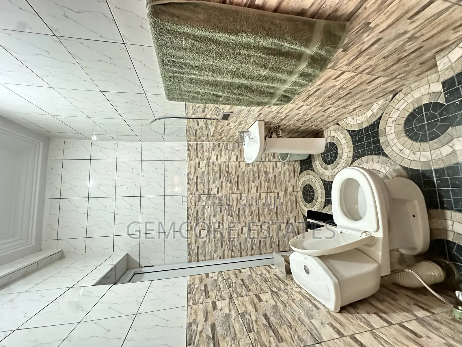 Furnished 2bdrm Apartment in East Legon Hills, Ashaley Botwe for rent