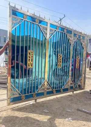 Stainless Steel Metal Gate / Main Entrance Door