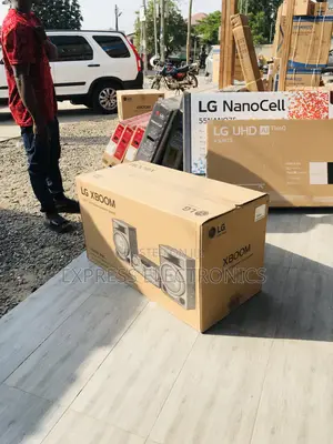 LG Cl87 2350W X-boom Hifi Multi Color Lighting