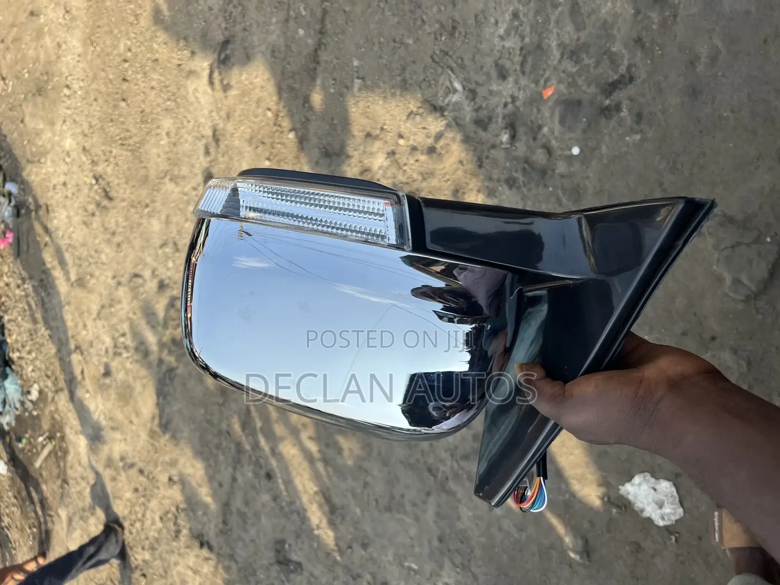 Mitsubishi Pajero 2013 Driving Mirror