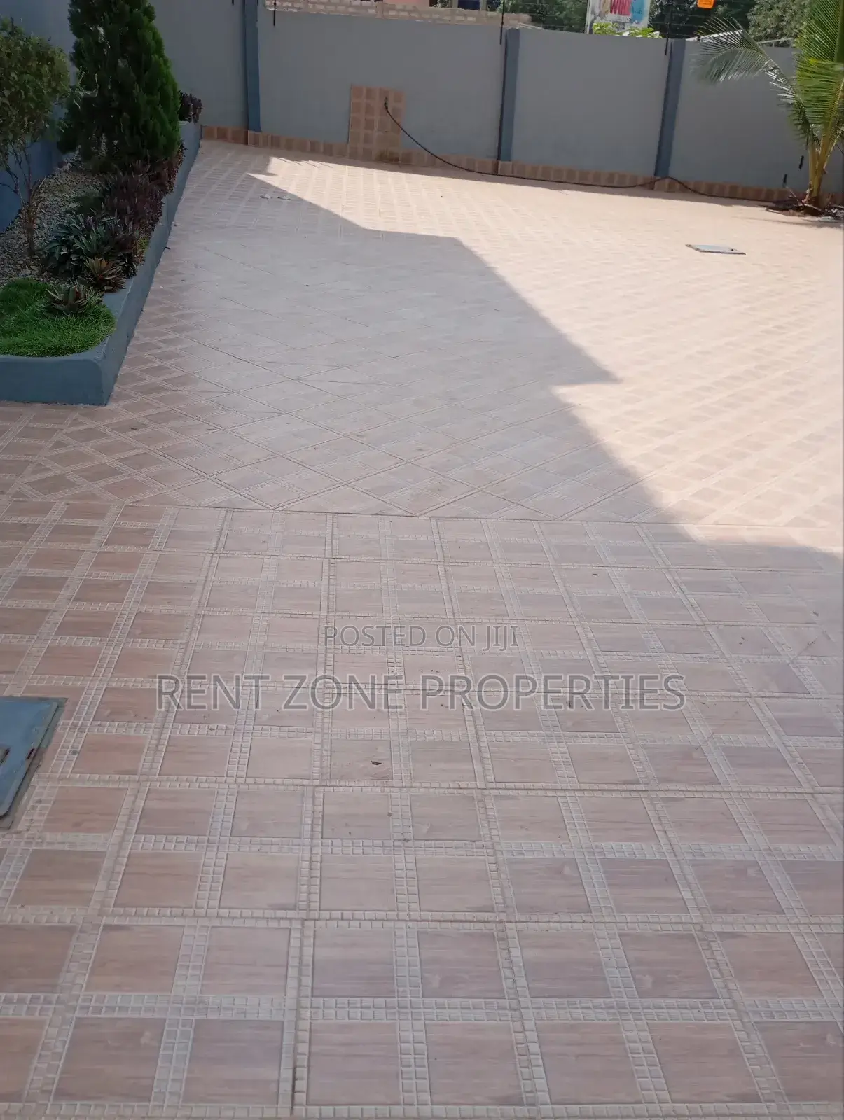 2bdrm Apartment in Rent Zone Properties, Ofankor for rent
