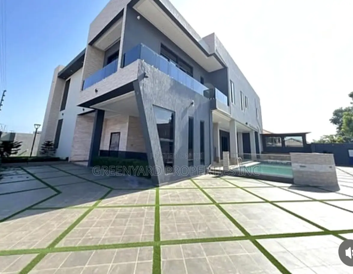 6bdrm Mansion in East, Airport Residential Area for sale