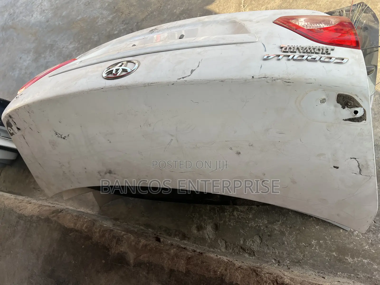 Toyota Corolla 2009-2010 Boot