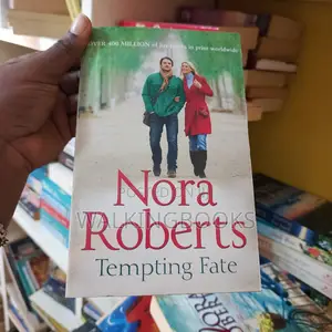 Tempting Fate by Nora Roberts