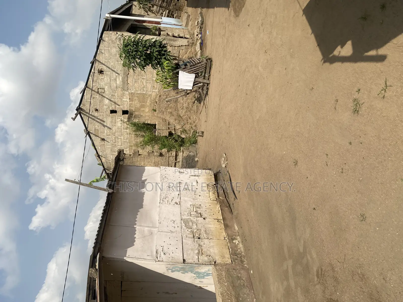 3bdrm House in Sharp-Connect., Kasoa for sale