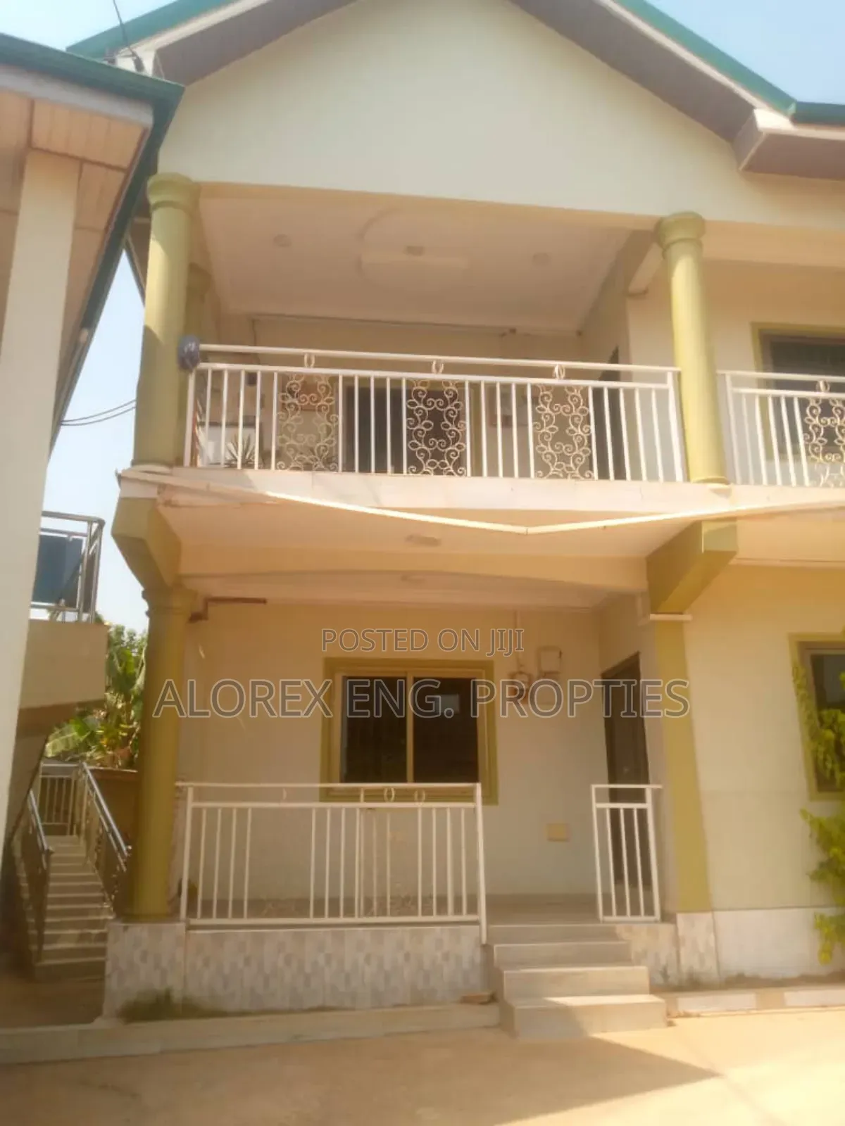 1bdrm Apartment in Chamber Self, Oyibi for rent