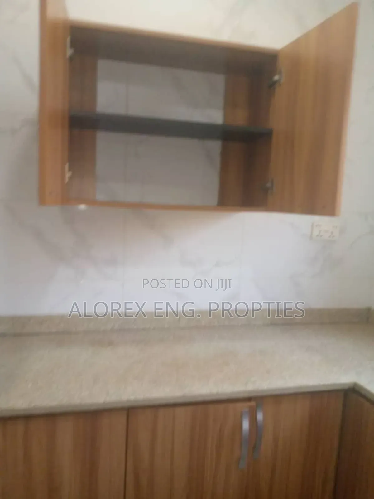 1bdrm Apartment in Chamber Self, Oyibi for rent