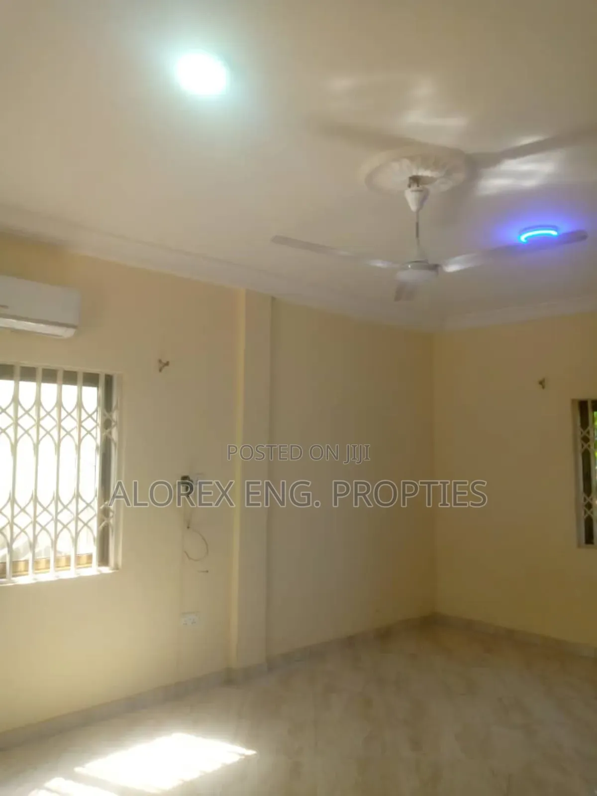 1bdrm Apartment in Chamber Self, Oyibi for rent