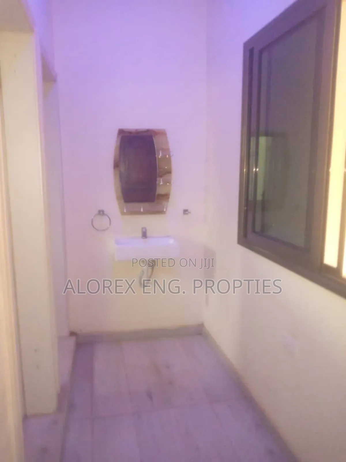 1bdrm Apartment in Chamber Self, Oyibi for rent