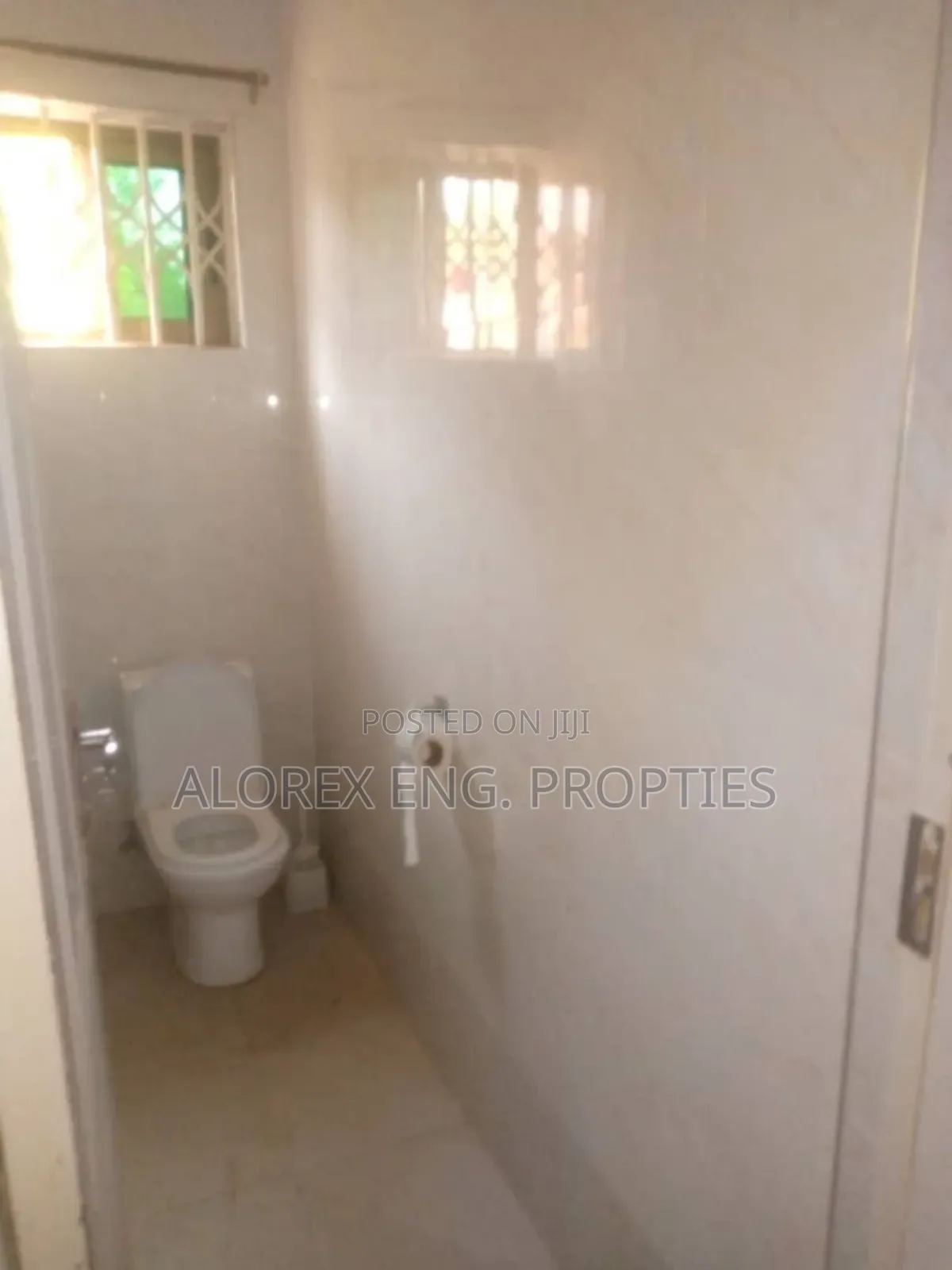 1bdrm Apartment in Chamber Self, Oyibi for rent