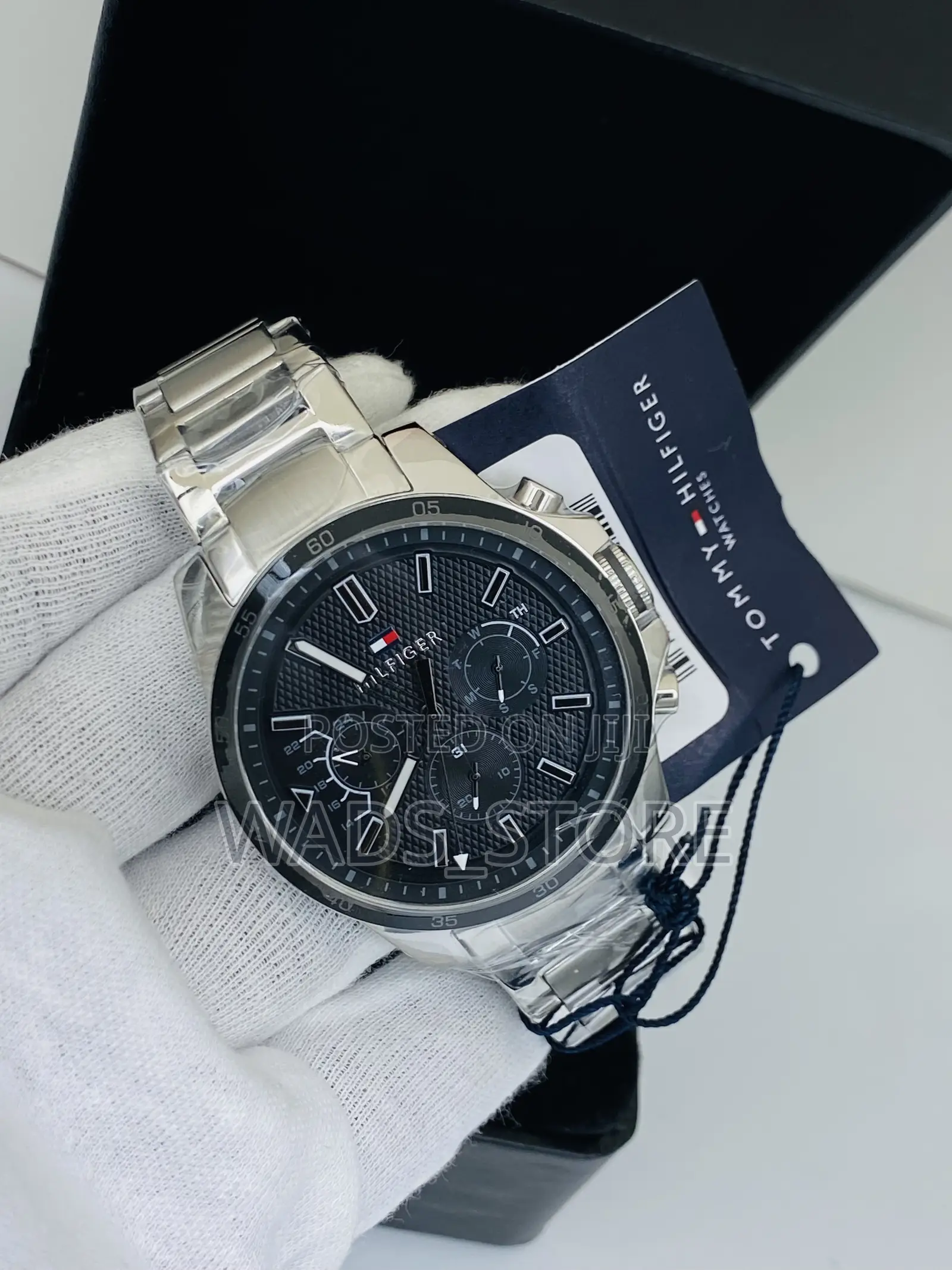 Tommy Hilfiger