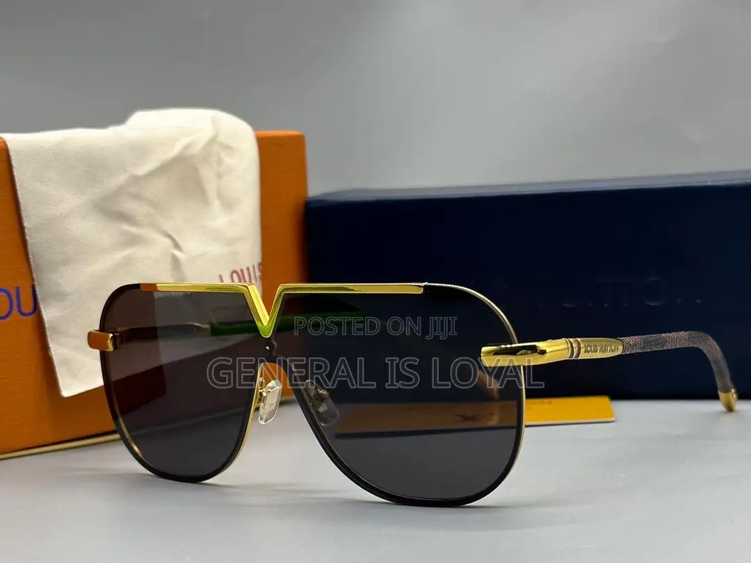 Lv Glasses