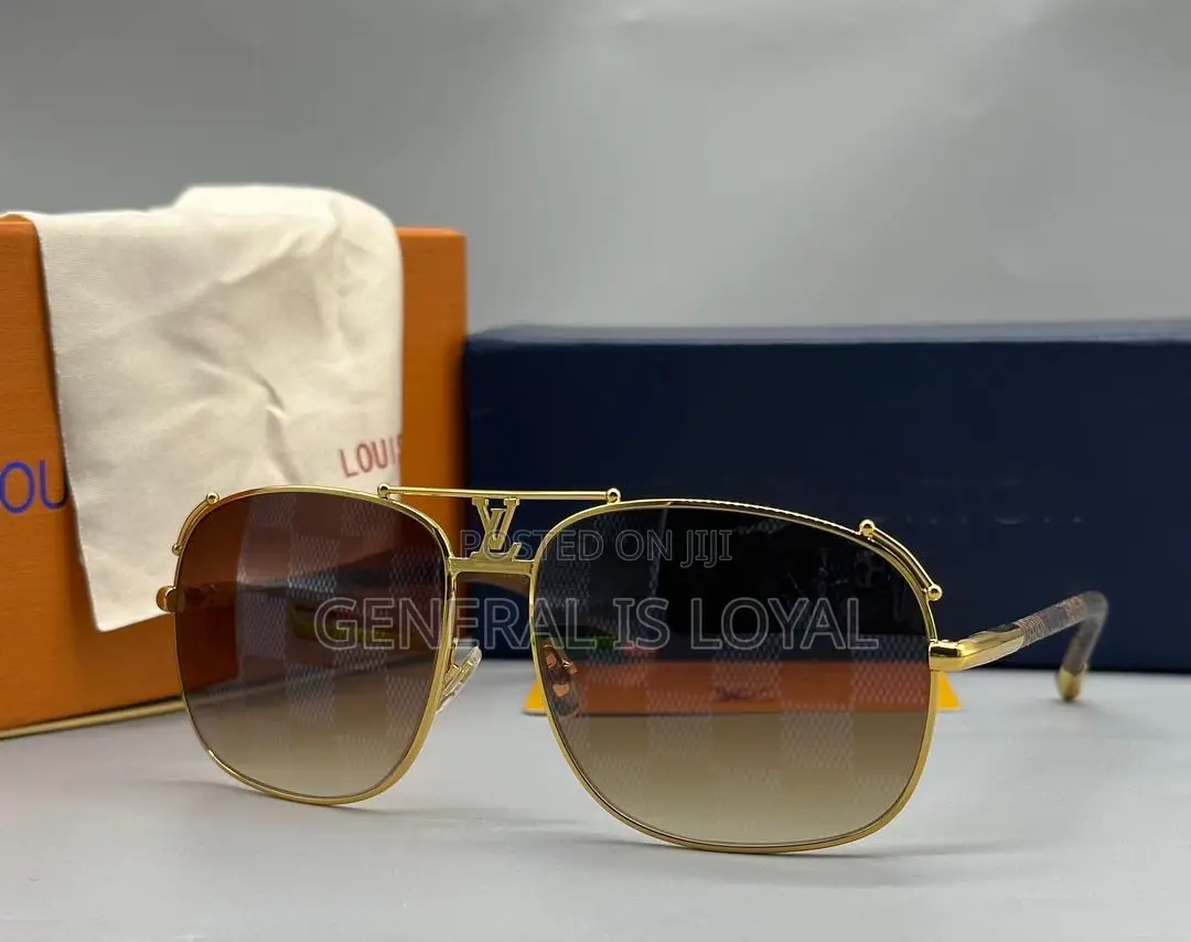 Lv Glasses