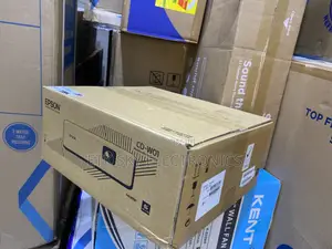 Accredited Epson 3000lumens Multimedia Projector