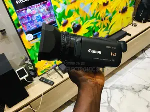 Canon Legria Hf G25: Capture the Moment in Stunning Detail