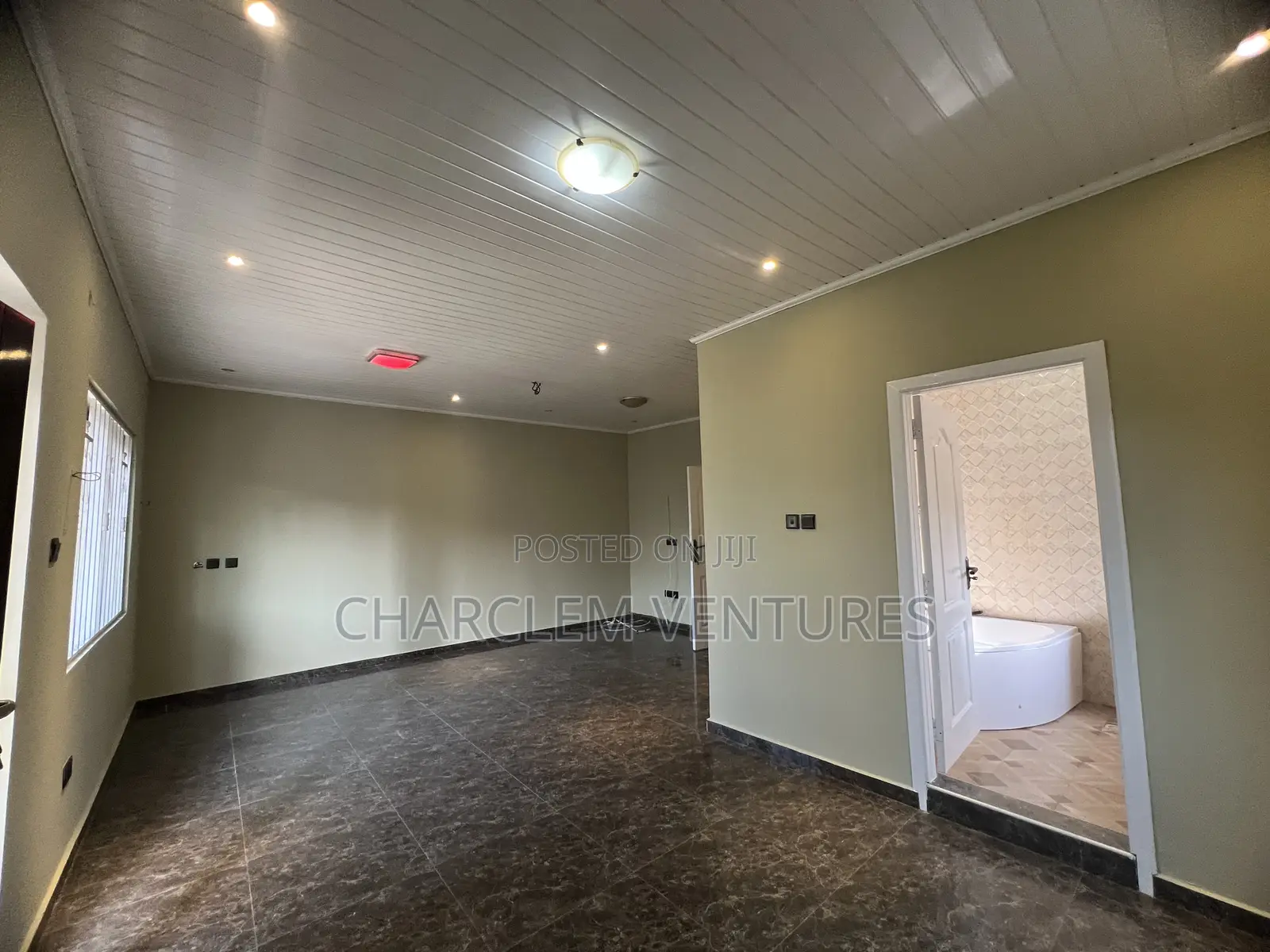 3bdrm House in Charclem Ventures, Accra Metropolitan for sale