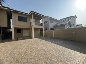 3bdrm House in Charclem Ventures, Accra Metropolitan for sale