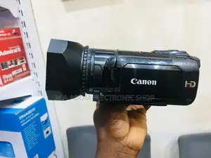 Canon Legria HF S21E: Your Pocket-Sized Filmmaker