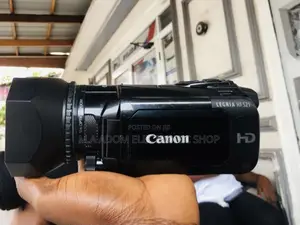 Authentic Canon LEGRIA HF S21 High Digital Camcorder.