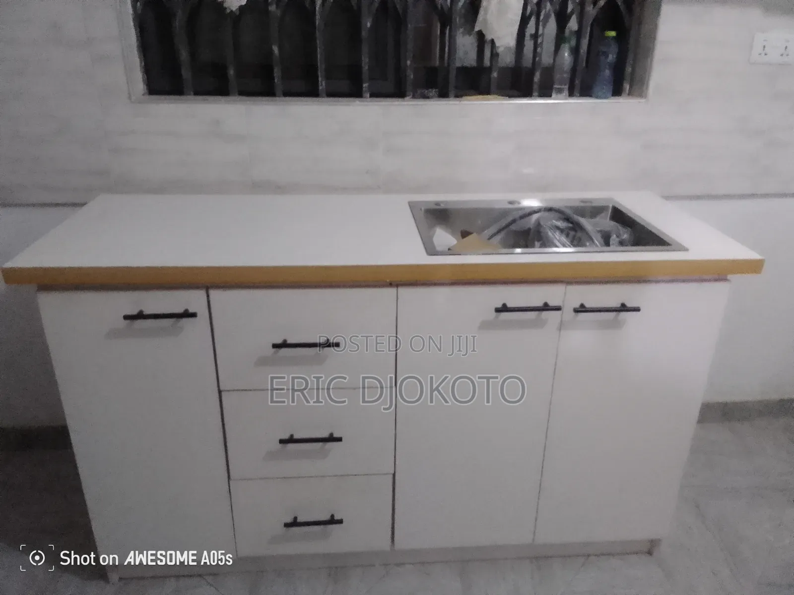 Kitchen Cabinets Top and Down