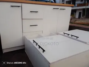 Kitchen Cabinets Top and Down