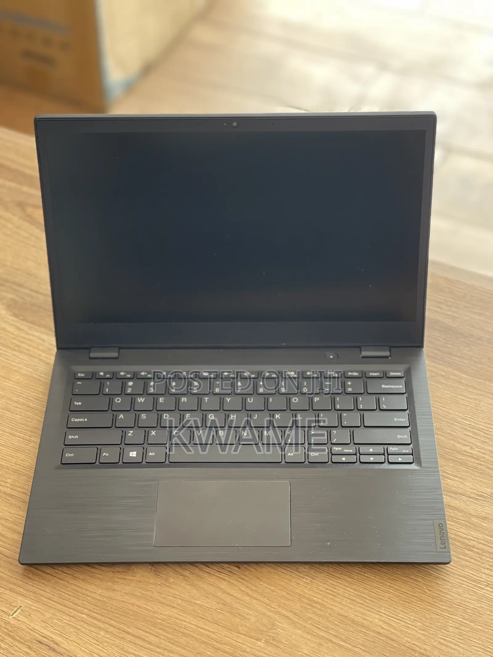 Laptop Lenovo 4GB AMD A6 SSD 256GB