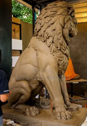Affordable Statue Works for Residents and Public Places