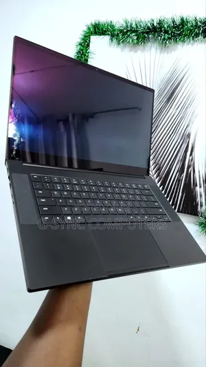 Laptop Razer Blade 32GB Intel Core i7 SSD 512GB