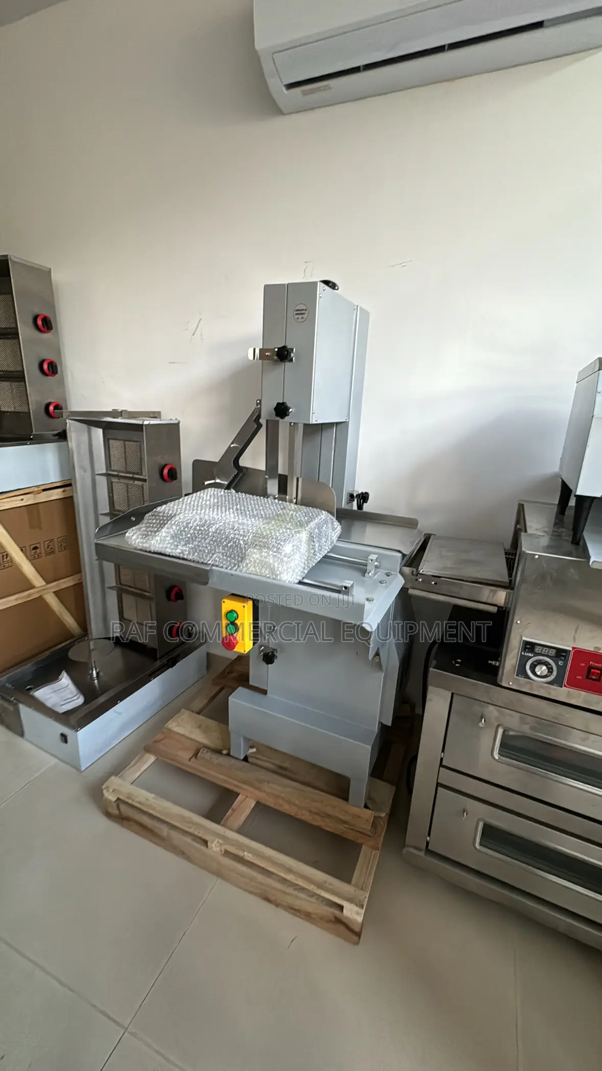 Bonesaw Machine Standing