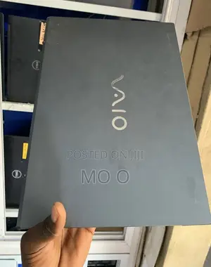 Laptop Sony VAIO Fit E 14 SVF1421X1E 12GB Intel Core I3 SSD 256GB