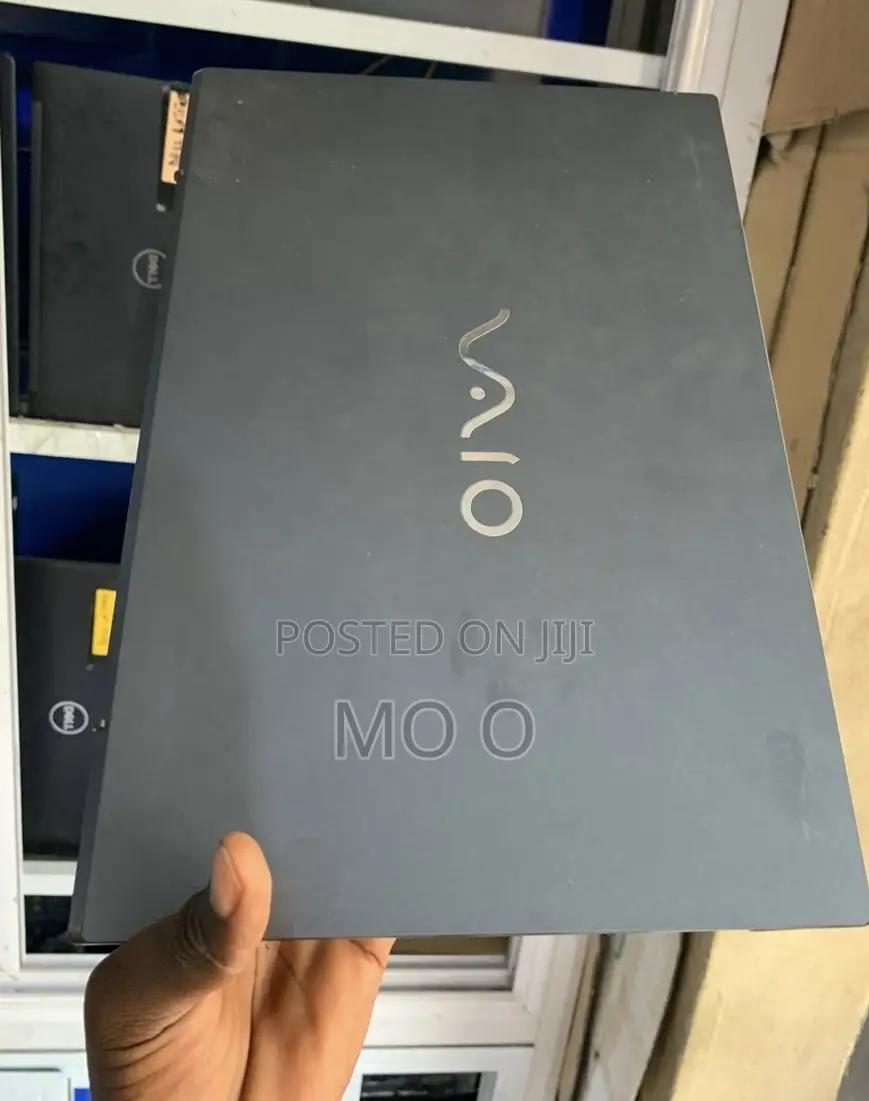 Laptop Sony VAIO Fit E 14 SVF1421X1E 12GB Intel Core I3 SSD 256GB