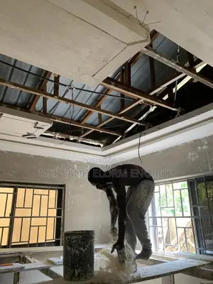 We Are A Good Company Workers Construction.Pop , Tiler ,