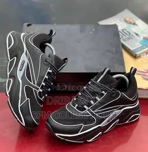 Christian Dior Sneakers B22 . Comes in Box .Highly Authentic