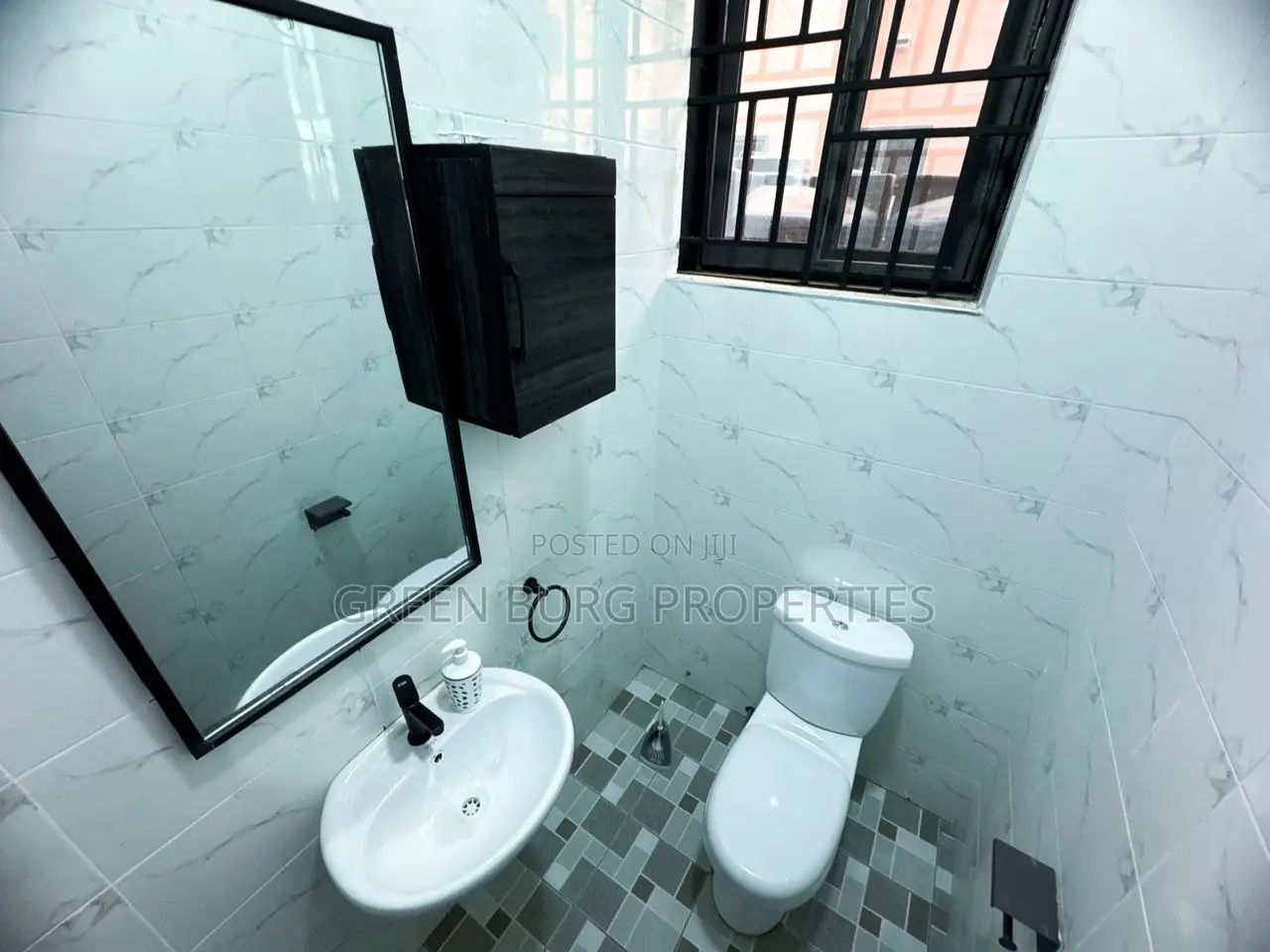 2bdrm Apartment in Ashaley Botwe for rent