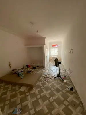 3bdrm Apartment in Kumsark Estate, Oyarifa for rent