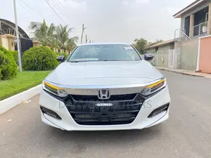 Honda Accord EX-L 2.0T 2018 White