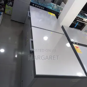 708 Littres Double Door Chest Freezer Pearl