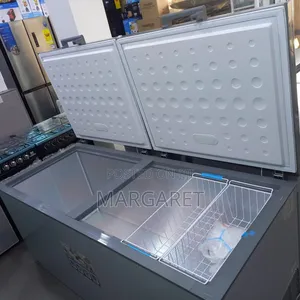 708 Littres Double Door Chest Freezer Pearl