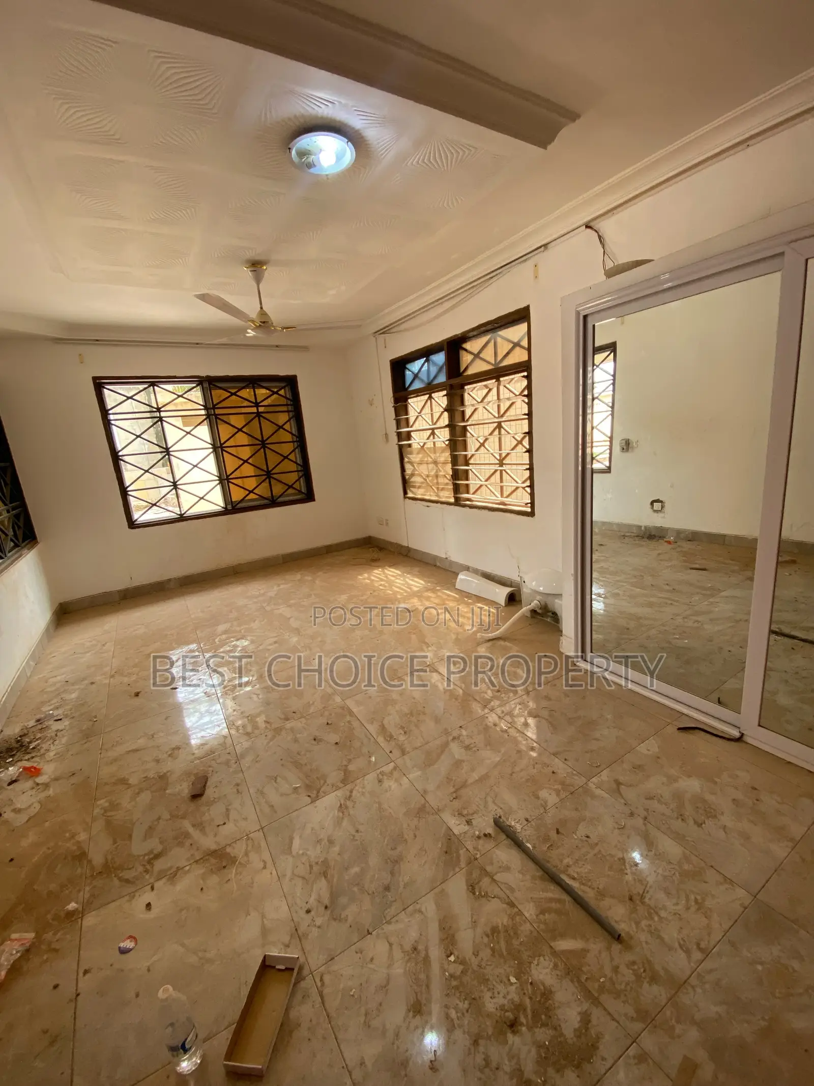 4bdrm Apartment in Oyarifa Ghana Flag for rent