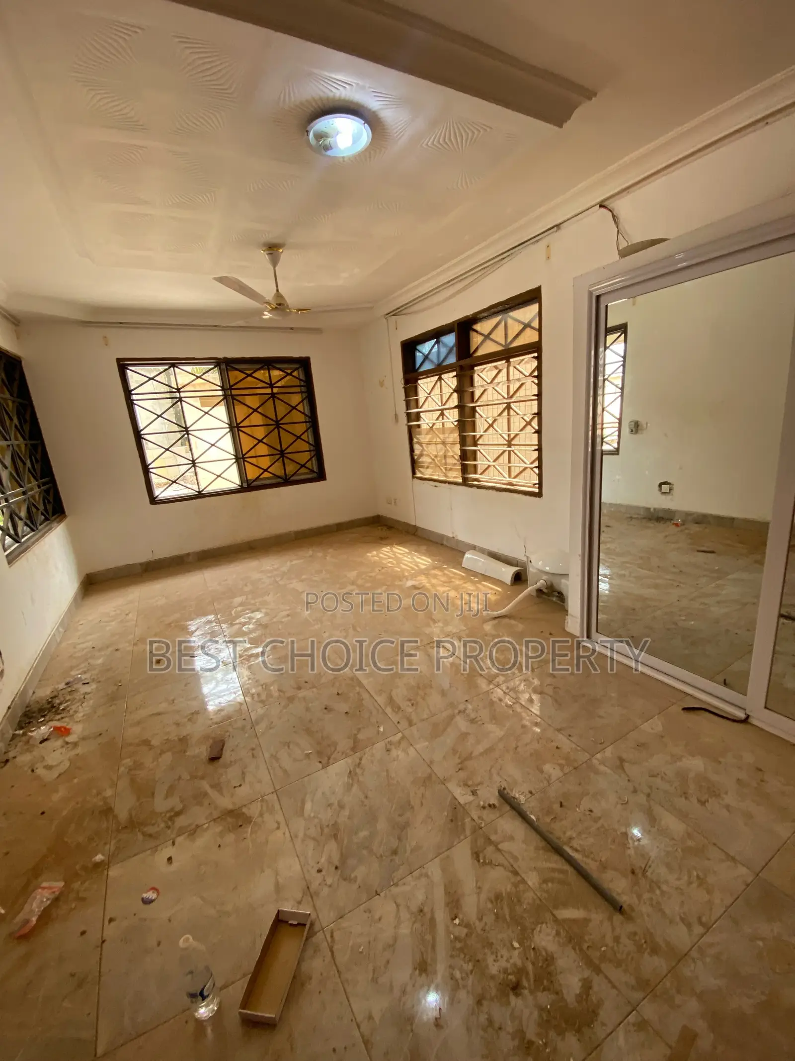 4bdrm Apartment in Oyarifa Ghana Flag for rent