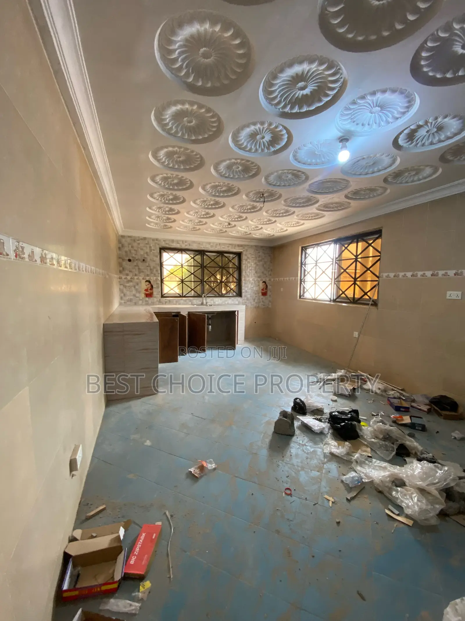 4bdrm Apartment in Oyarifa Ghana Flag for rent