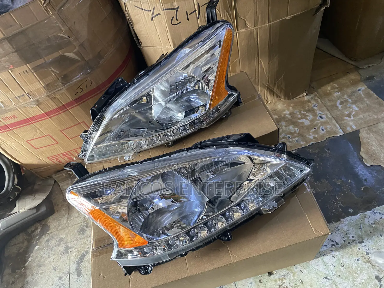 Nissan Sentra 2013-2015 Headlight